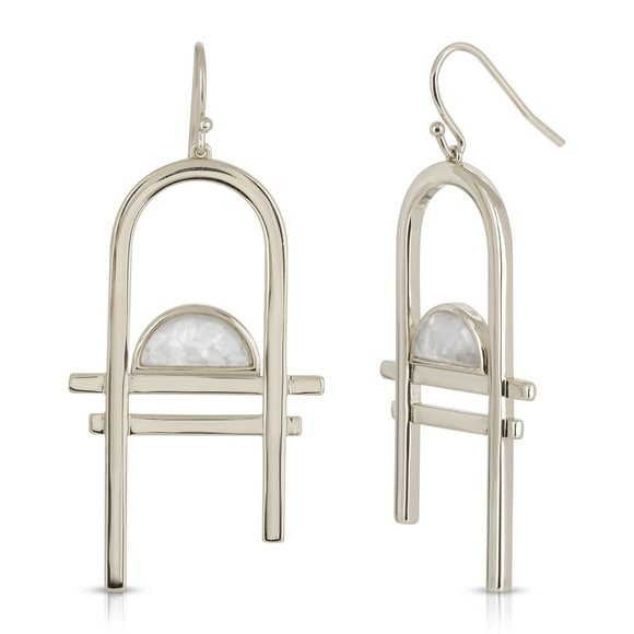 Ocean Drive Mother of Pearl earrings. New! - Picture 1 of 3